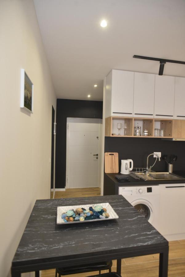 Tirana Central Apartments Bagian luar foto
