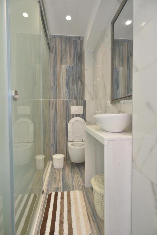 Tirana Central Apartments Bagian luar foto