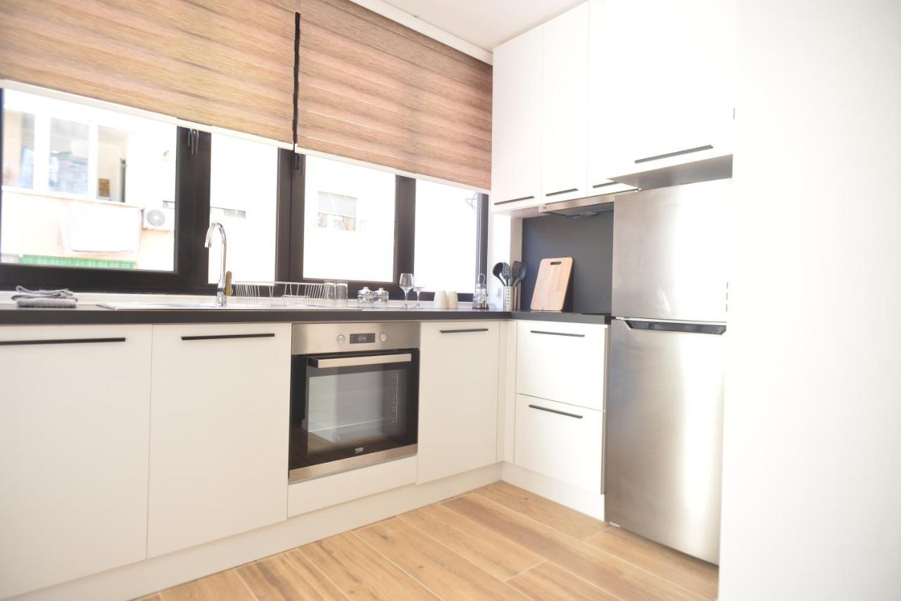 Tirana Central Apartments Bagian luar foto