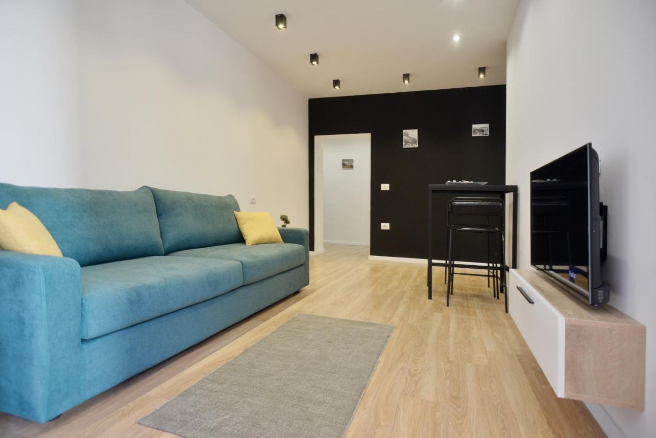 Tirana Central Apartments Bagian luar foto
