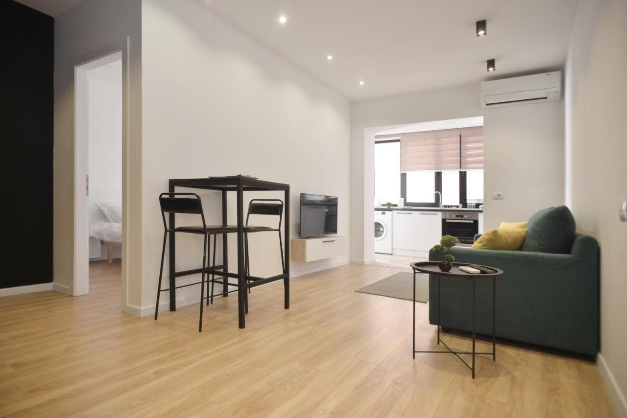 Tirana Central Apartments Bagian luar foto