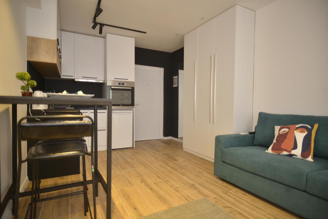 Tirana Central Apartments Bagian luar foto