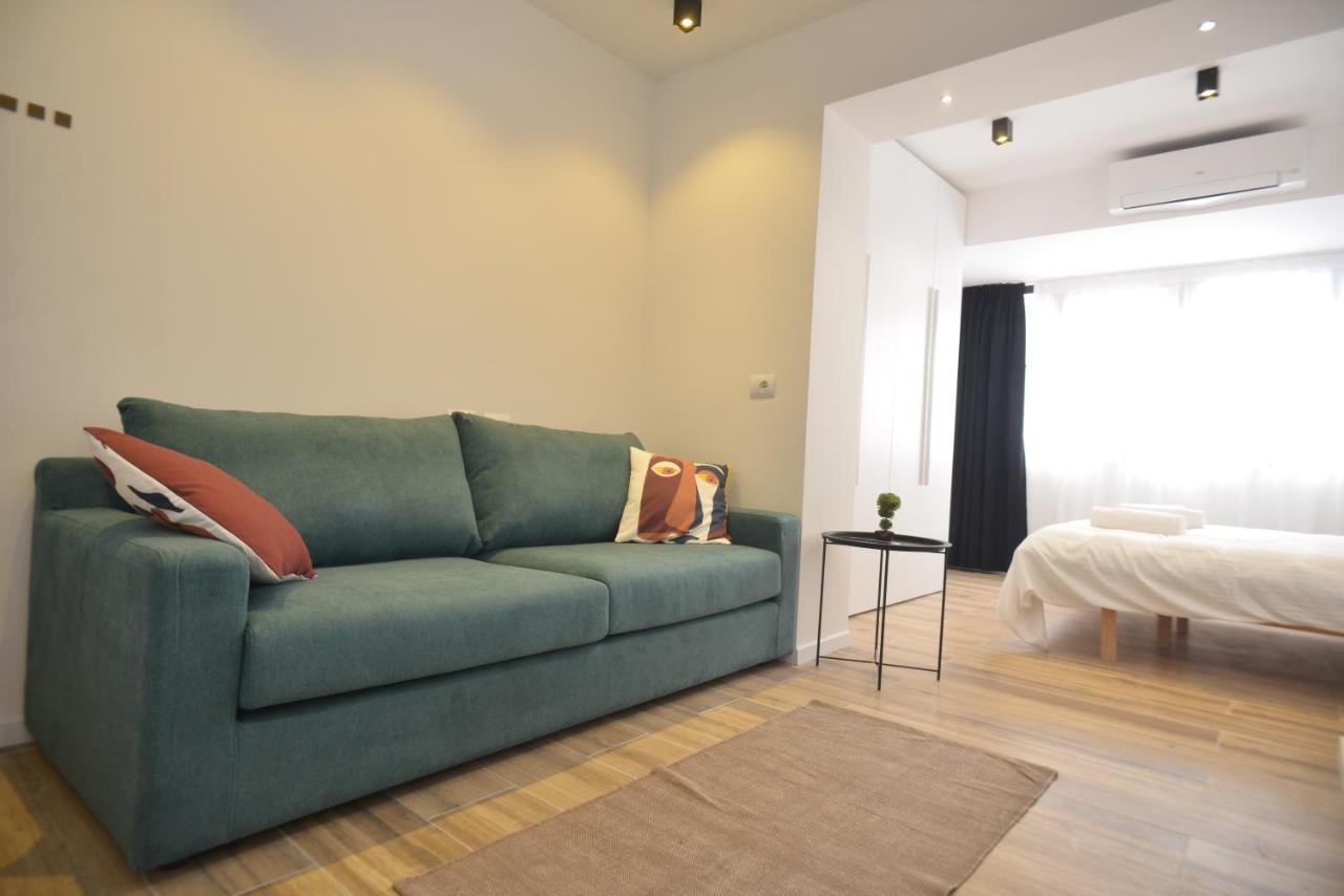 Tirana Central Apartments Bagian luar foto