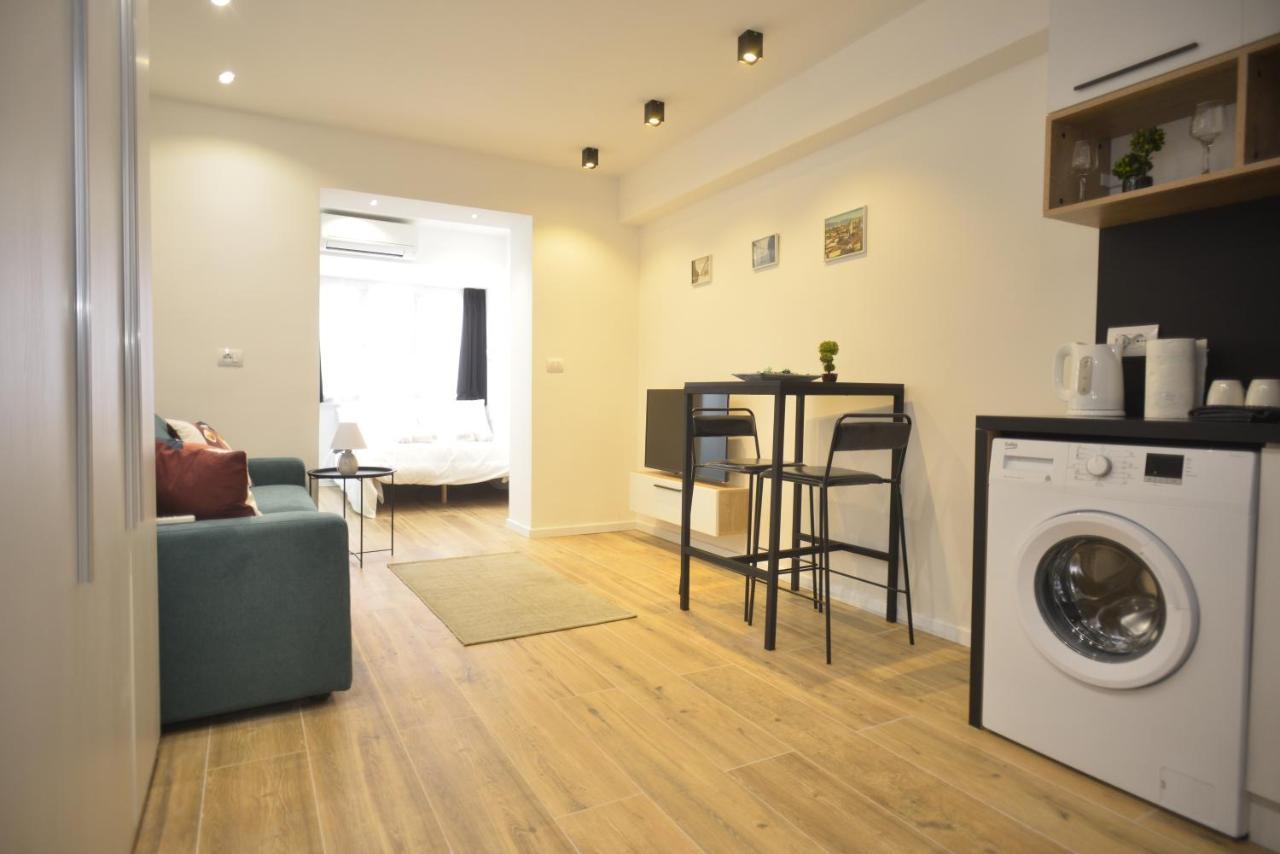 Tirana Central Apartments Bagian luar foto